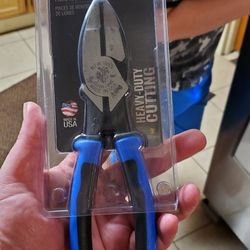 Klein Lineman Pliers And Diagnol Cutters