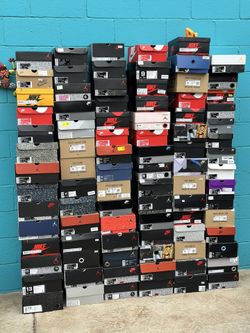 Looking To Buy Hype Jordan/Yeezys/Dunk Etc.