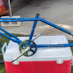 Schwinn Scrambler Vintage Bmx With Cranks!!