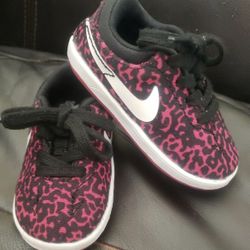 Nike Eric Koston CNVS SMS toddler shoes Size 1