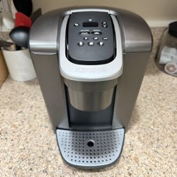 Keurig K-Elite Single Serve K-Cup Pod Coffee Maker - Brushed Silver