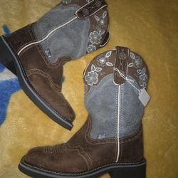 Justin boots size 7B 