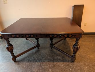 Vintage Style Dark Wood Dining Table with Turned Legs