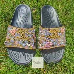 BRAND NEW Signature 'StellaRose' Croc Slides