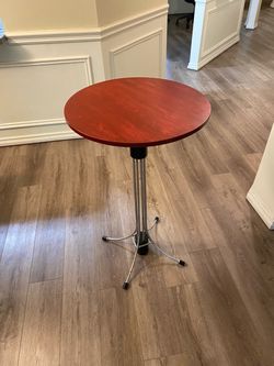 Custom Round Bar Table