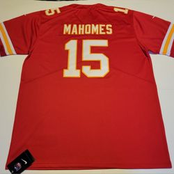 Kansas City Chiefs Patrick Mahomes Jersey with Superbowl patch
Size: Mens Large