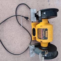 Bench grinder