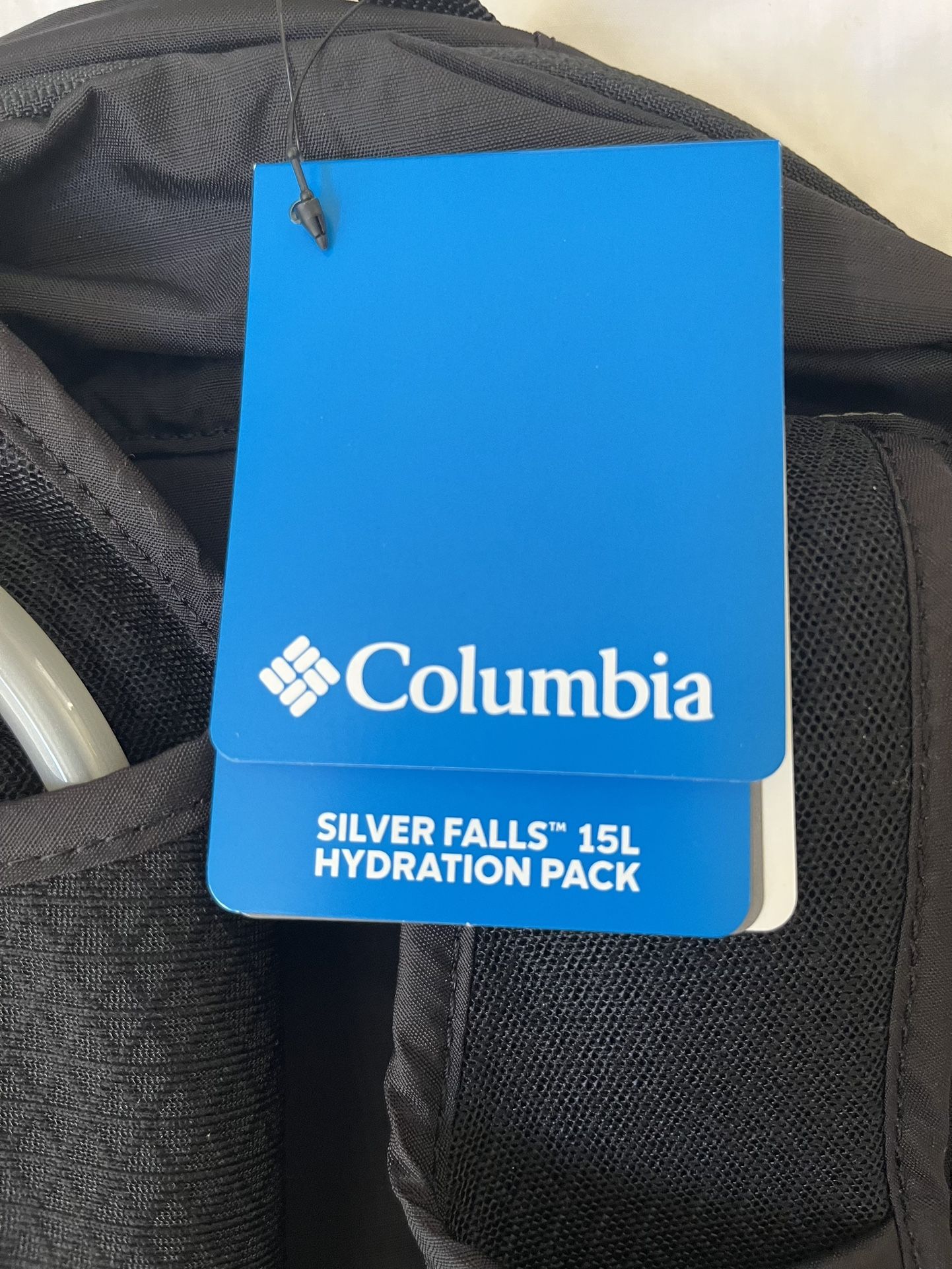 Columbia Unisex Silver Falls 15L Hydration Backpack / Blue / Excellent Condition NEW! Columbia Silver Falls 15L Hydration Pack | Mercari main image 3