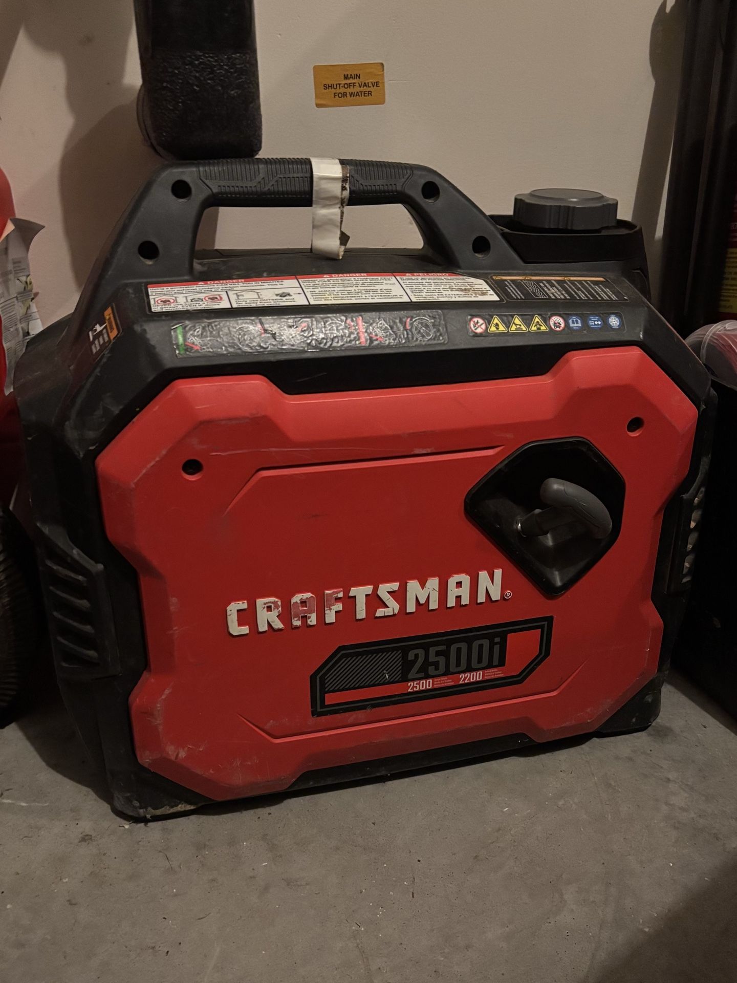 CRAFTSMAN 49 State 2500 -Watt Single Fuel (Gasoline) Inverter Generator