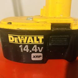 DEWALT 14.4v XRP Battery Pack