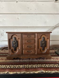 vintage jewelry box
