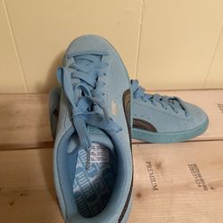 Puma Sneakers