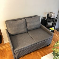 LIKE NEW CONVERTIBLE SOFA - PERFECT FOR SMALL SPACES - $90 (Chelsea)