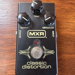 MXR Classic Distortion Pedal