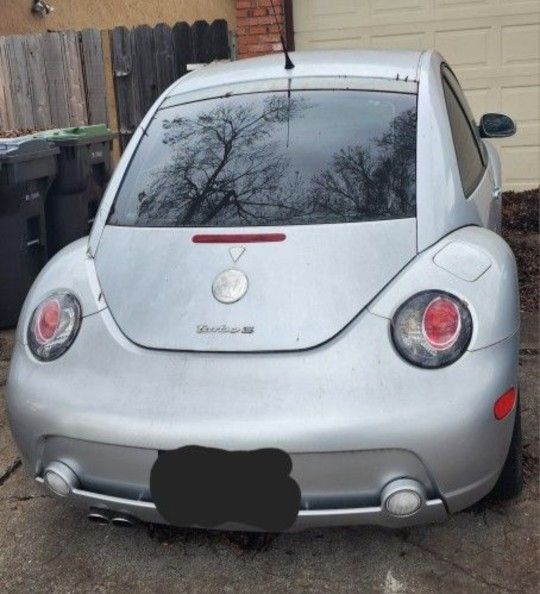 2004 Volkswagen Beetle