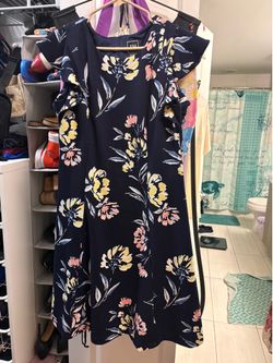 Women’s floral dress size 16