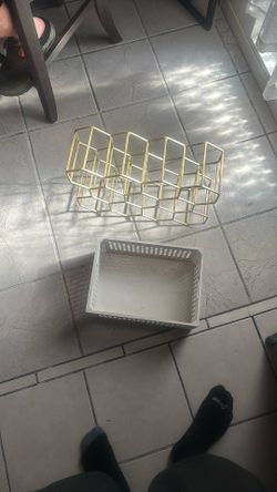 Wine Holder