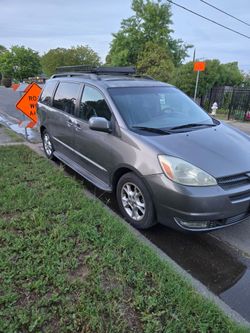 2005 Toyota Sienna