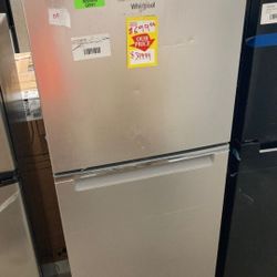 Whirlpool Refrigerator wrt112czjz