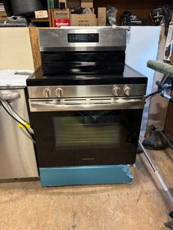 Frigidaire range