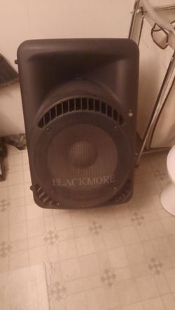 I am  aks $ 150 Karaoke speaker size eighteen