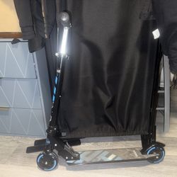 Madd Gear Carve 100 Folding Kids Inline Kick Scooter - Lightweight ages 3-5 years of age