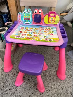Kid activity desk