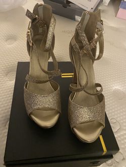 Glitter Heels .. Size 81/2 