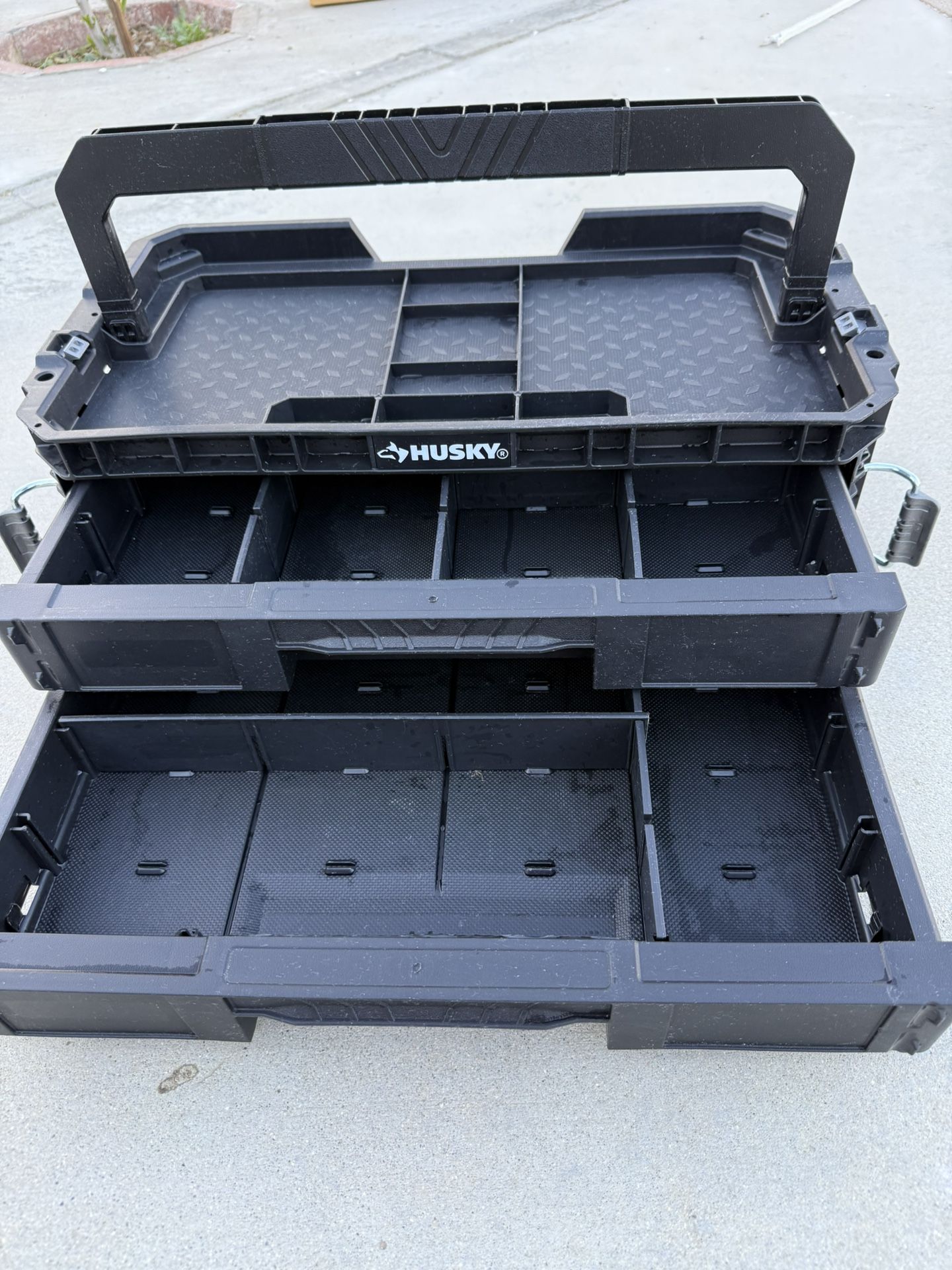 HUSKY SMALL TOOLS AND PARTS ORGANIZER