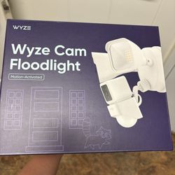 Wyze Camera Floodlight  (NEW)