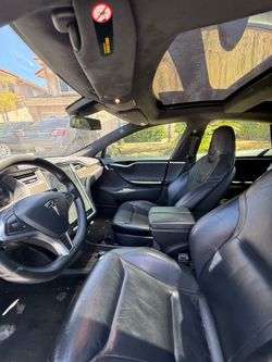 Model S 70 D