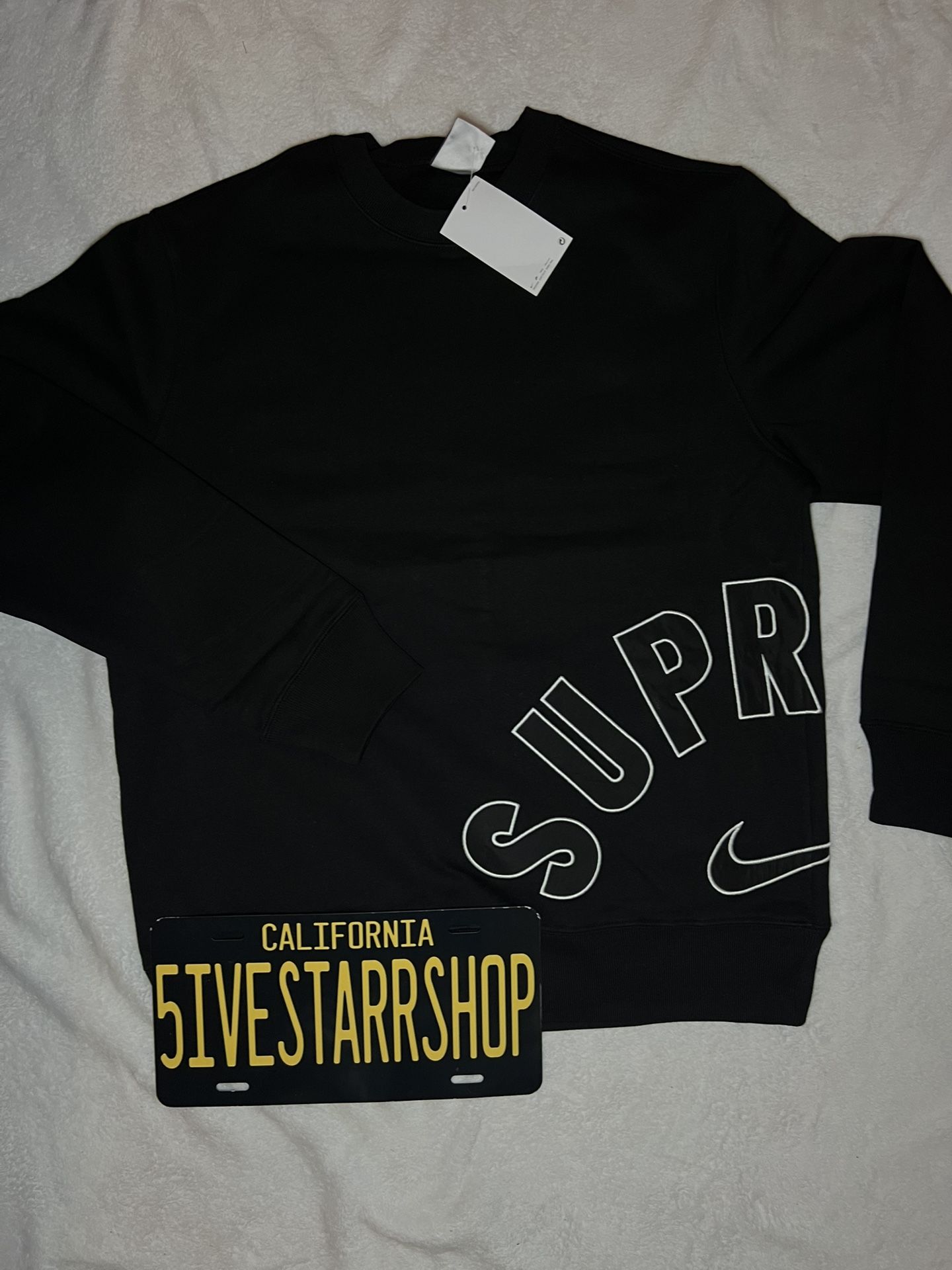 SUPRME CREW NECK