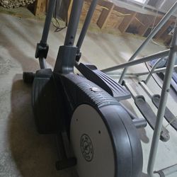 Gold's Gym Elliptical Machine