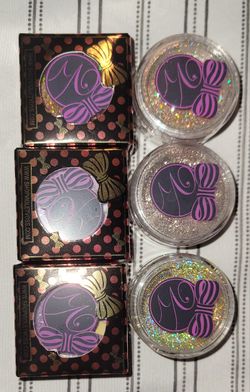 Violet Voss Makeup Glitter