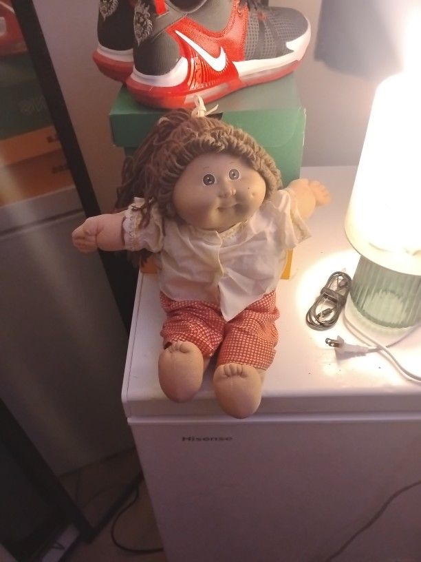 Vintage 1978 Cabbage Patch Kid Doll With Signature Also Silk Shirt All Great Condition Best Offer But Don't Try To Low Ball Me Y'all Know What Thesse