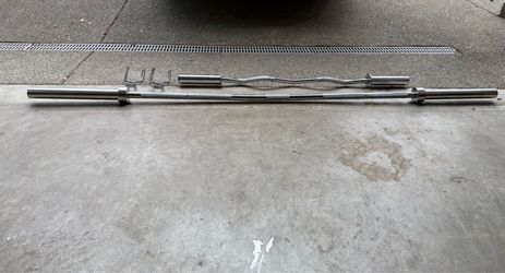 7ft barbell and EZ curl bar