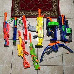 Nerf gun assault rifle and marksman bundle - different color and style in 9 pieces good condition