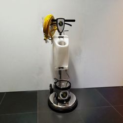 Floor machine 