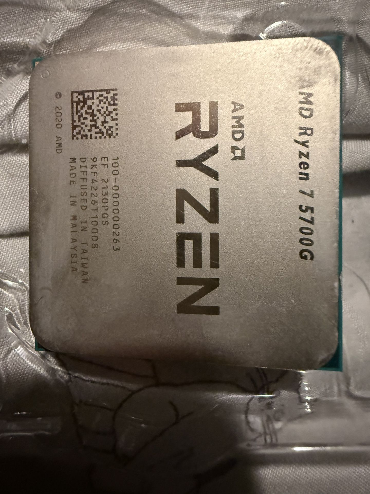 RYZEN 7 5700G