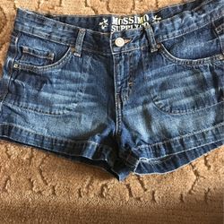 Mossimo Denim Shorts Size 13 (32 Inch Waist)