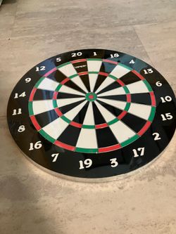 Two sided dart board- New $25