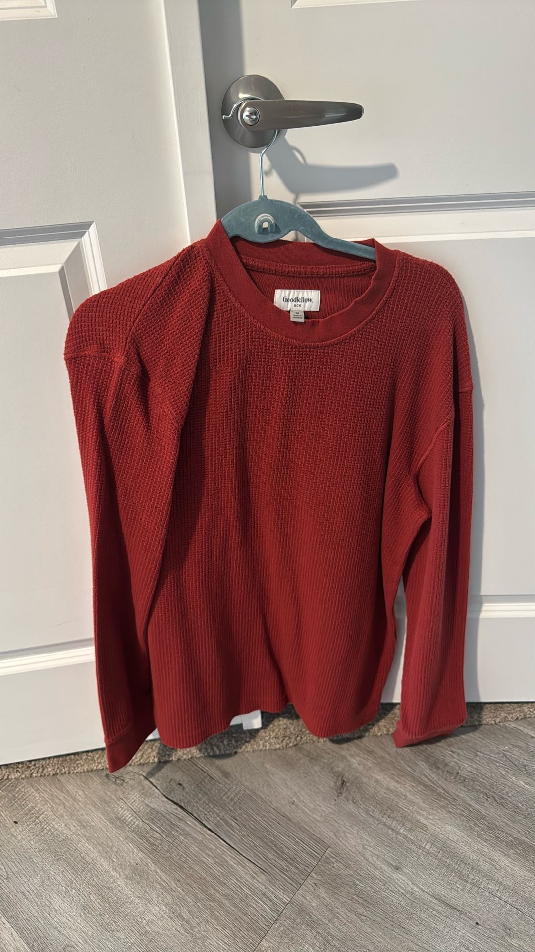 Longsleeve Shirts available 