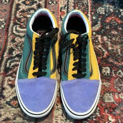 Charlie Brown Van Shoes 