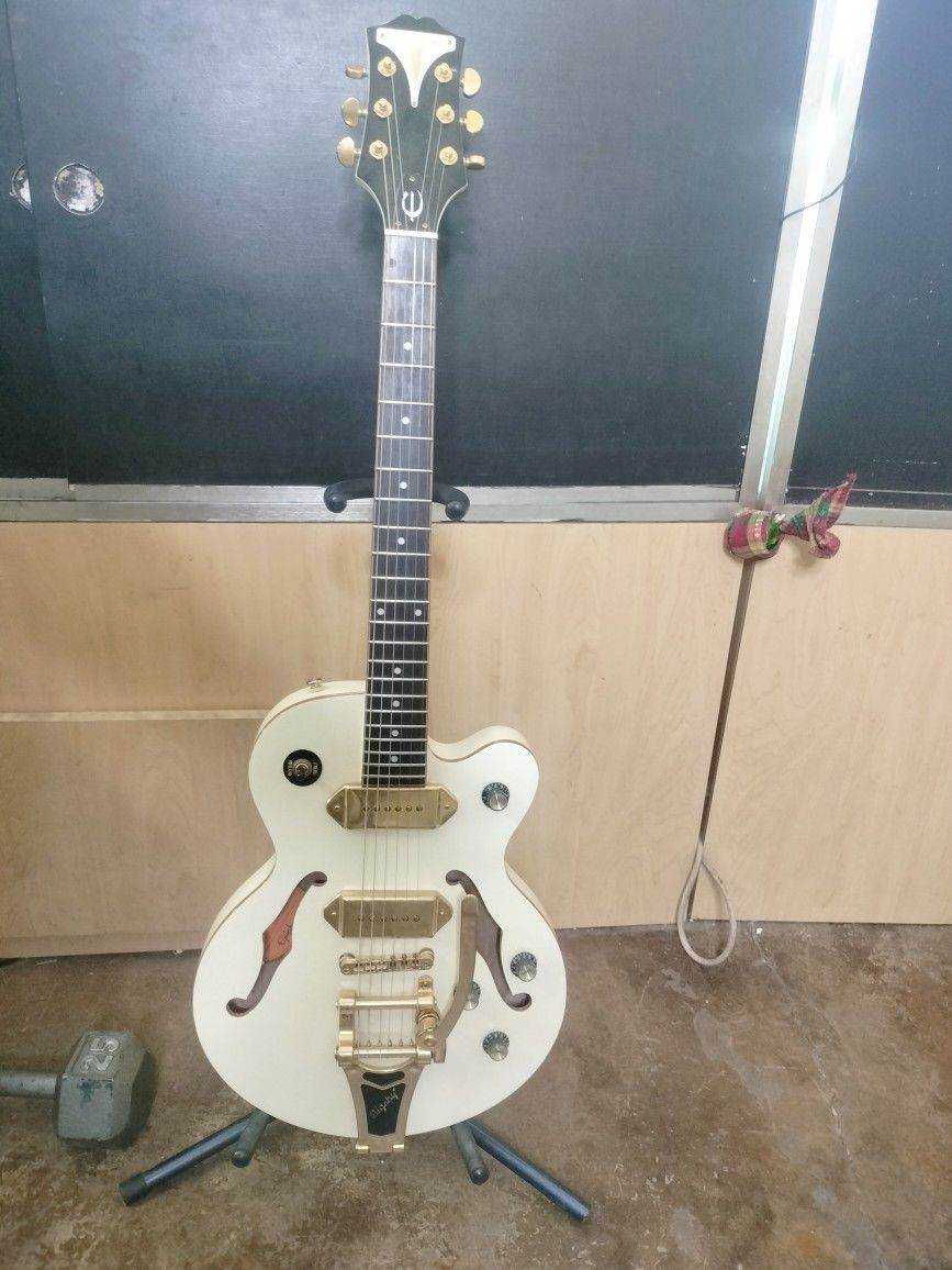 Epiphone Electric Guitar 