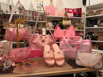 🌸 Pink Bag Collection