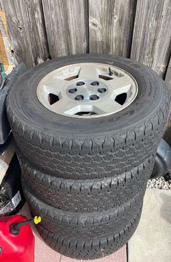 Silverado OEM rims and tires 6 lug