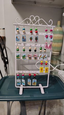 Aretes De Loteria. $2. Each Pair.