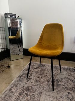 2 x Chairs - Brushed Velvet (Polyester blend)