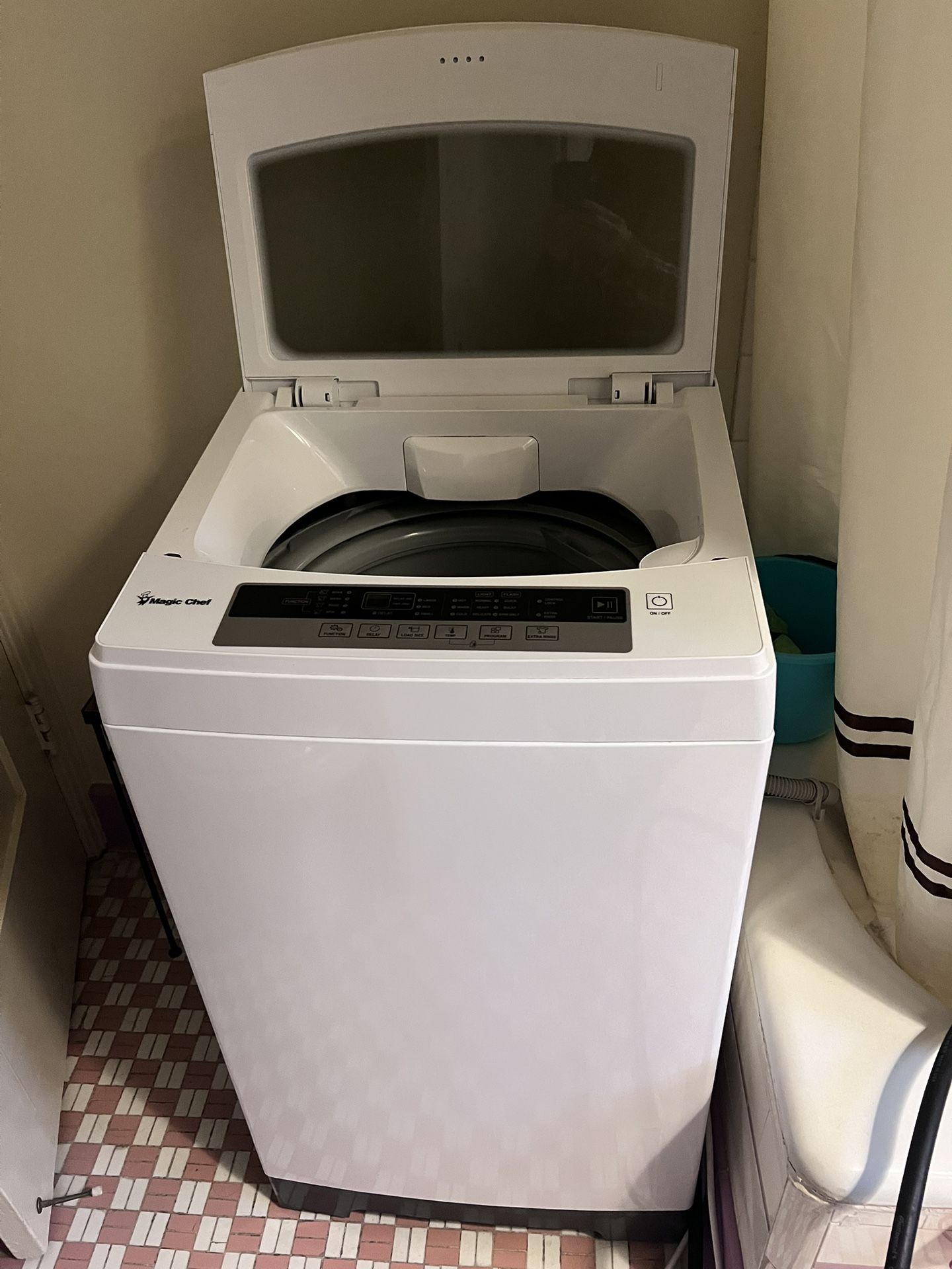 1.7 cu. ft. Portable Compact Top Load Washer In White