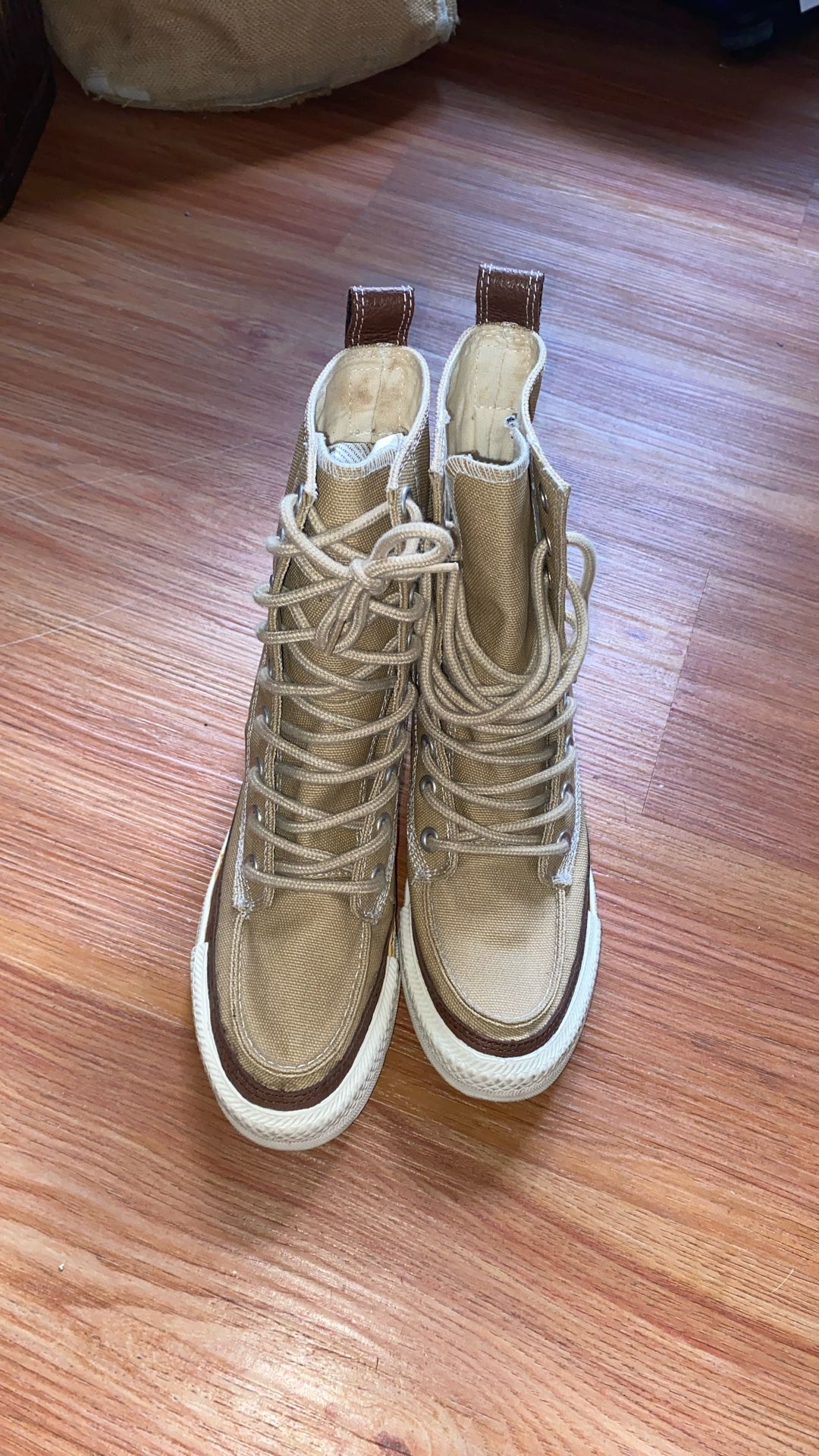 All-Star Converse size 3.5